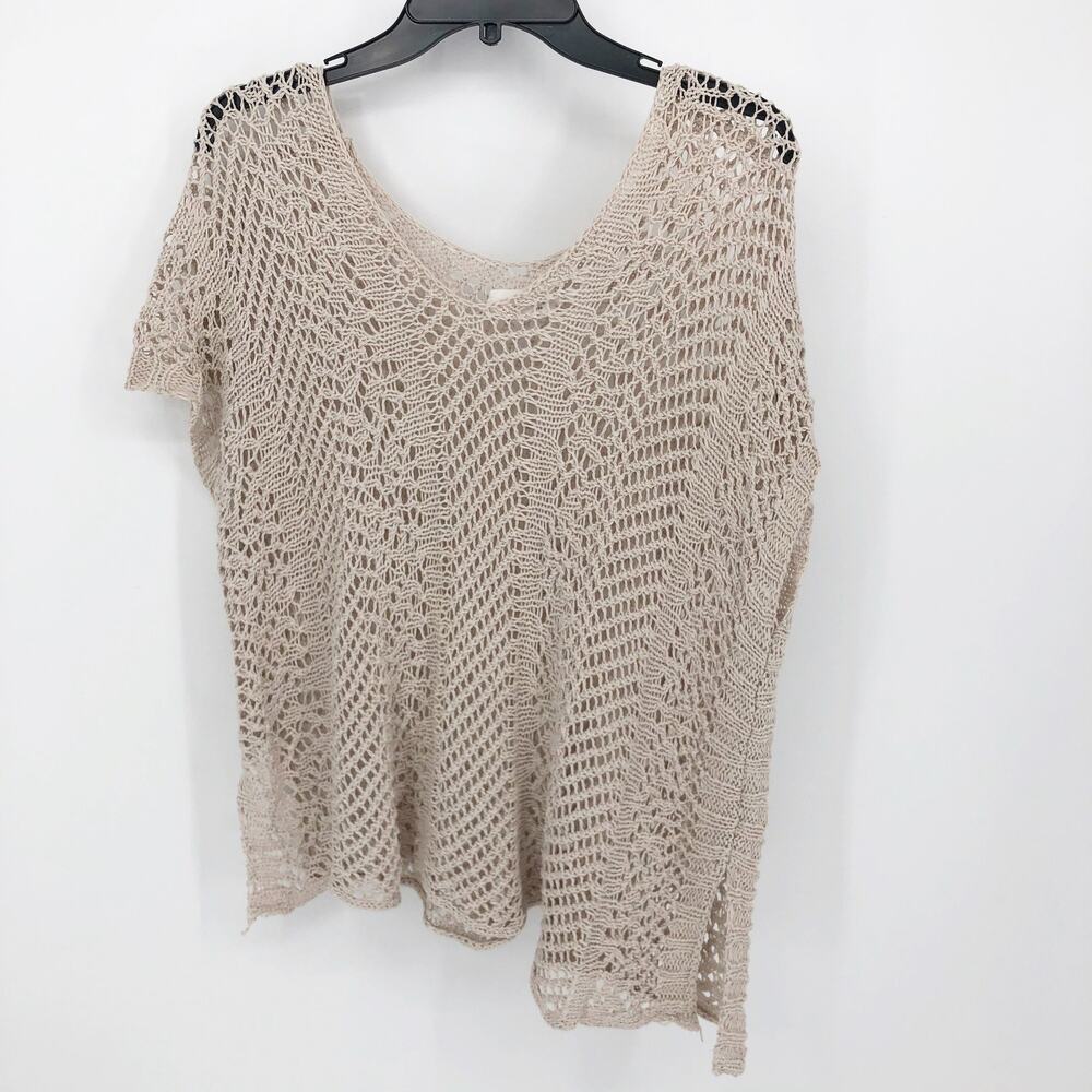 Velvet by Graham & Spencer Womens Crochet Top XS V-Neck Short Sleeve Side Slits